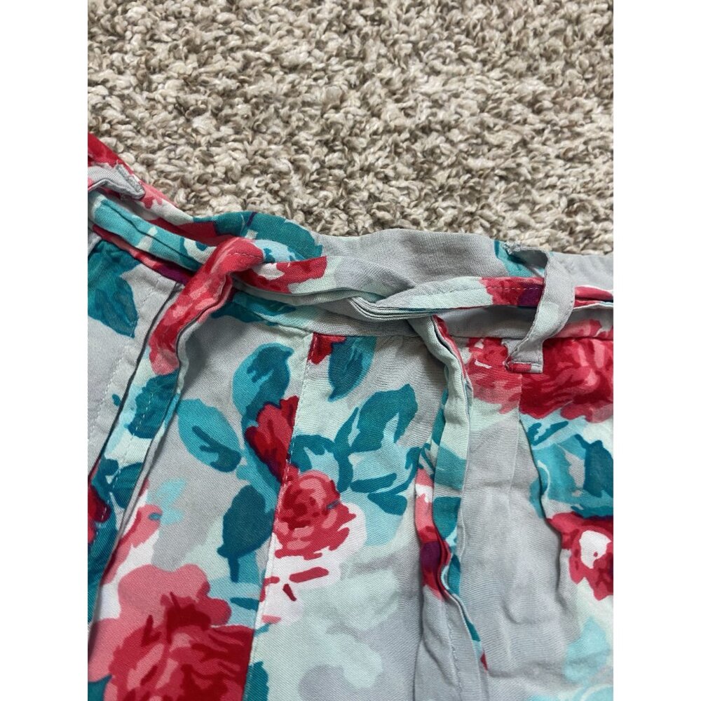 ⭐ 3/$15 Jessica Simpson Medium Blue Pink Floral Soft Shorts - Picture 2 of 6